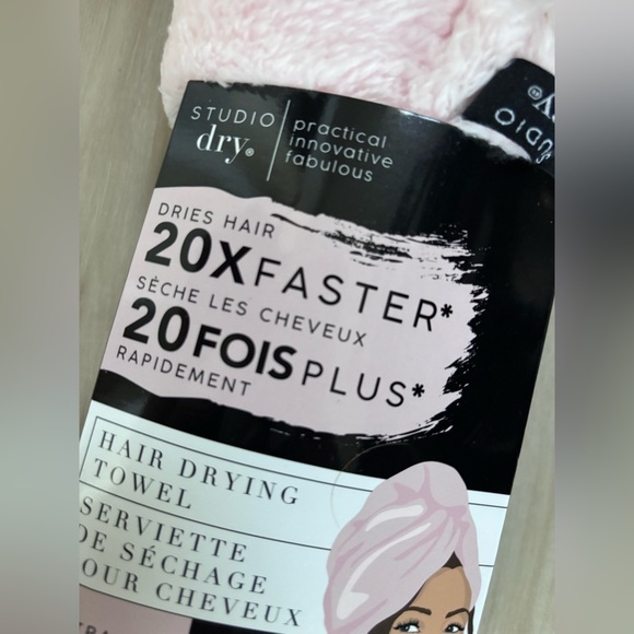Pink Hair Drying Towel with Button - Picture 3 of 3